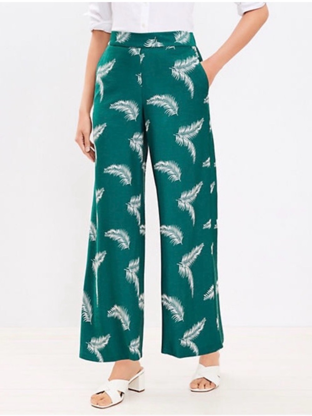 LOFT Green Wide-Leg Palm Print Pants S